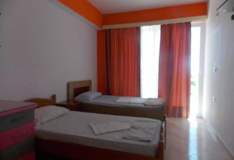 Hotel Damian Saranda