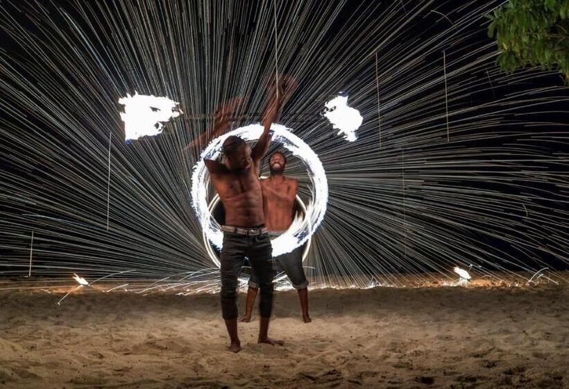 هتل Eratap Beach Resort