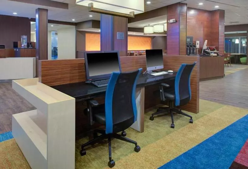 ホテル Fairfield Inn And Suites By Marriott Detroit Canton