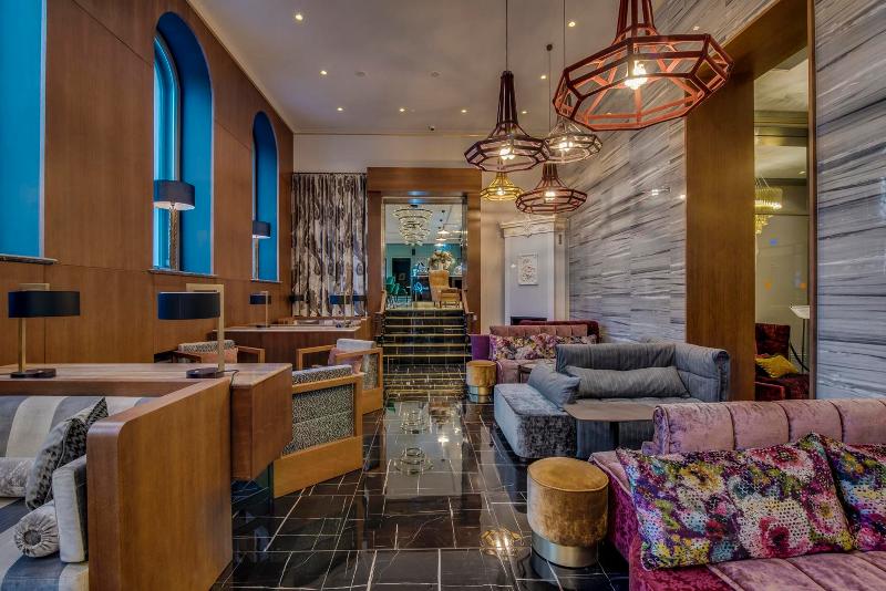 Grand Poet Hotel And Spa By Semarah