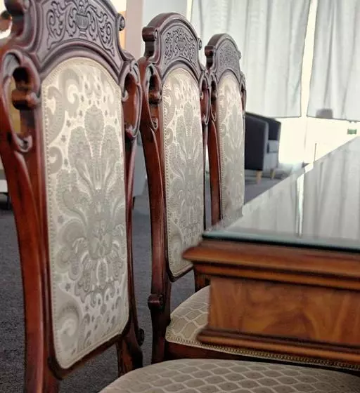 ホテル Grand Sri Lagenda