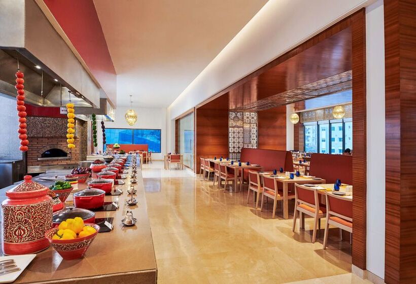 فندق Hilton Garden Inn Lucknow