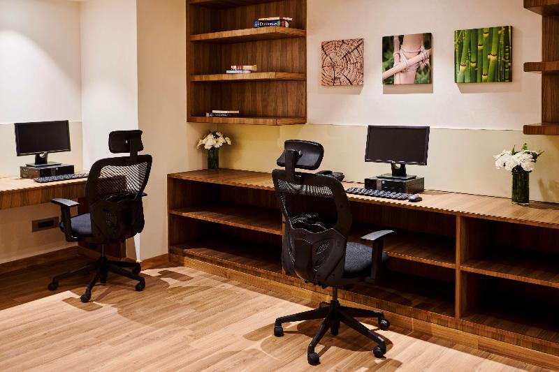 فندق Hilton Garden Inn Lucknow