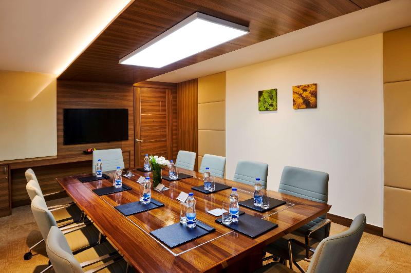 فندق Hilton Garden Inn Lucknow