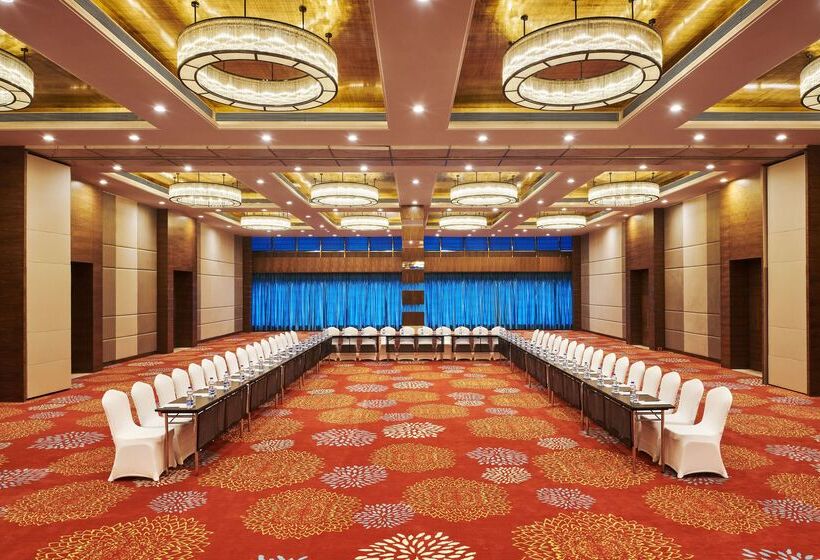 فندق Hilton Garden Inn Lucknow