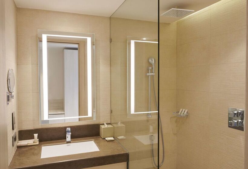 فندق Hilton Garden Inn Lucknow