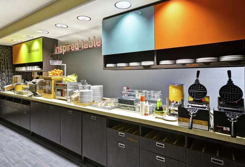 هتل Home2 Suites By Hilton Brownsville