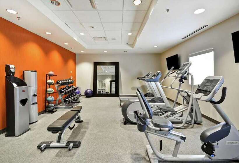 هتل Home2 Suites By Hilton Brownsville