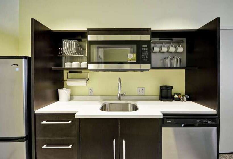 هتل Home2 Suites By Hilton Brownsville