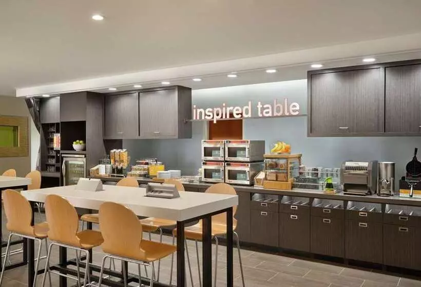 ホテル Home2 Suites By Hilton Leavenworth Downtown