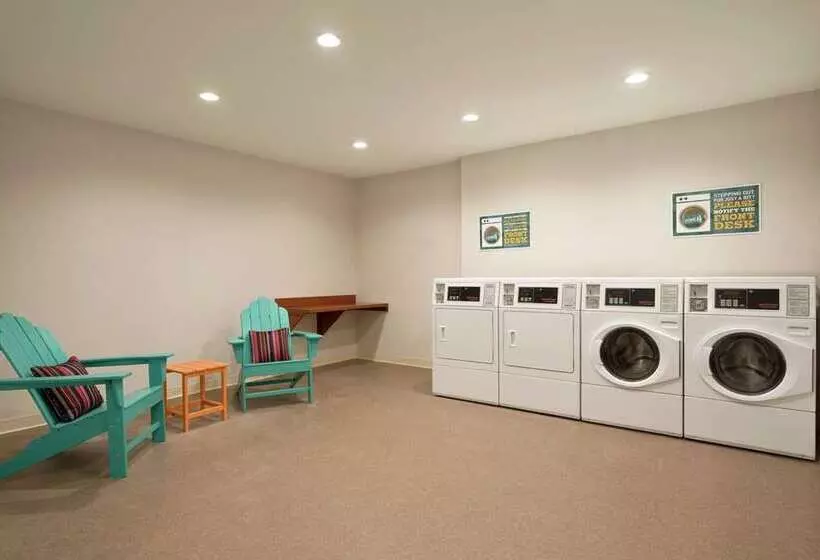 ホテル Home2 Suites By Hilton Leavenworth Downtown