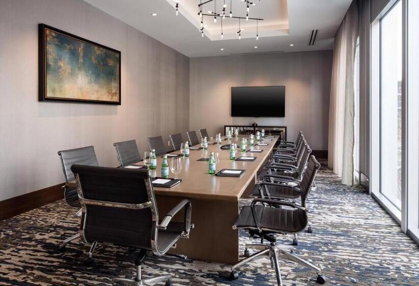 Отель Residence Inn By Marriott Seattle Downtown Convention Center