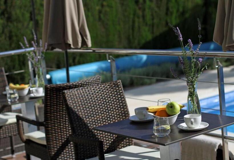 فندق Rooms Villa Oasiss