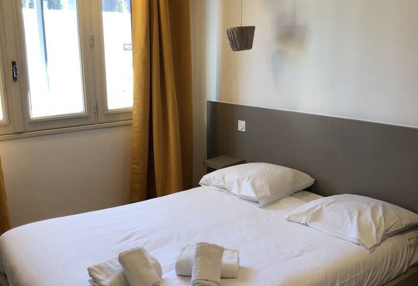 בית מלון כפרי Hôtel Saint Roch Montpellier