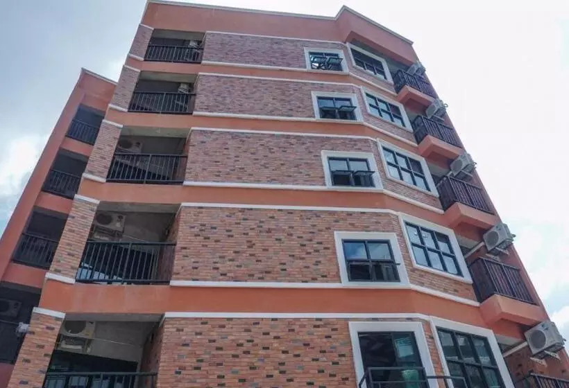 ホテル The Old Inn