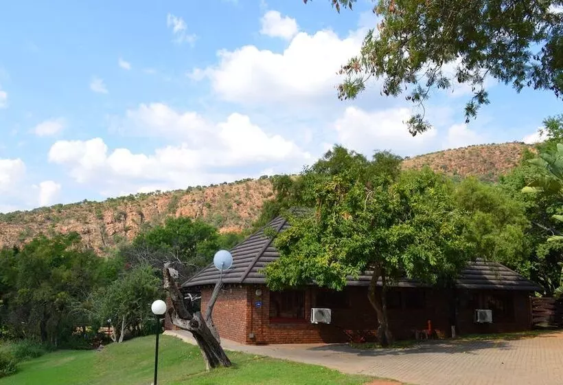 استراحتگاه Mount Amanzi