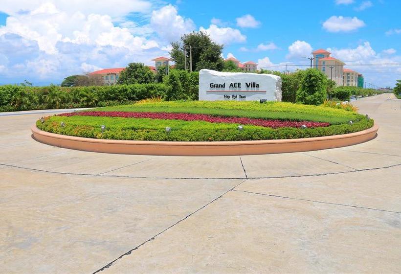 هتل The  Grand Ace