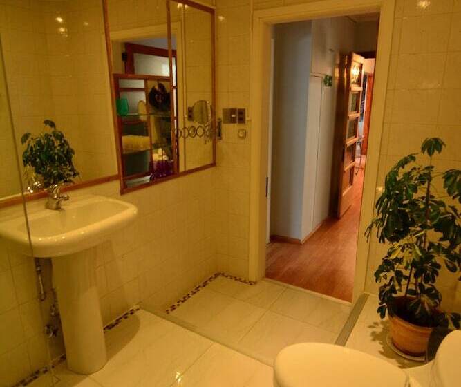 호스텔 Hostal Keikruk