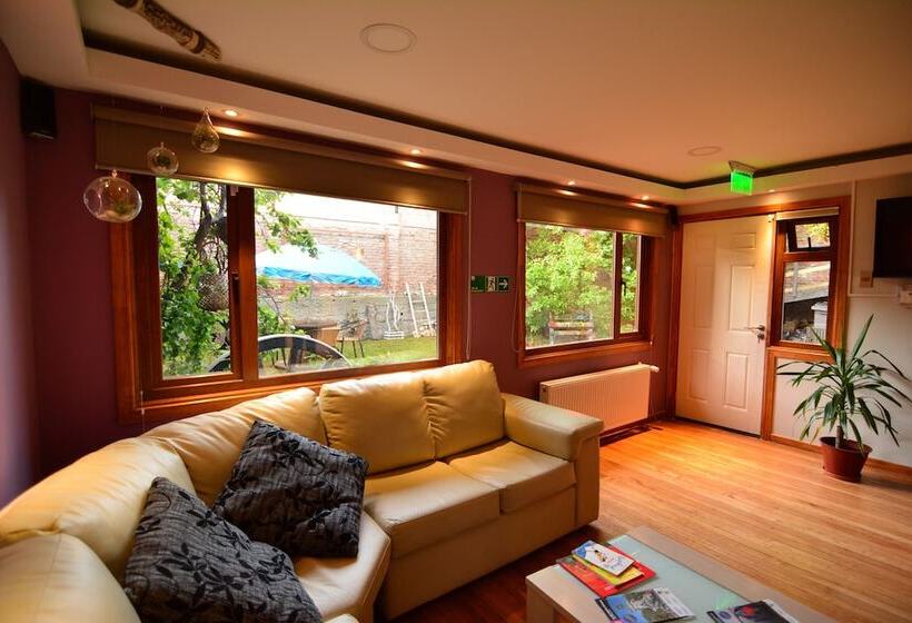 호스텔 Hostal Keikruk