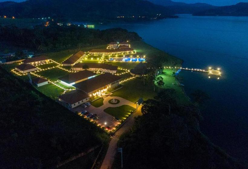 Bella Terra Laguna Azul Resort & Spa