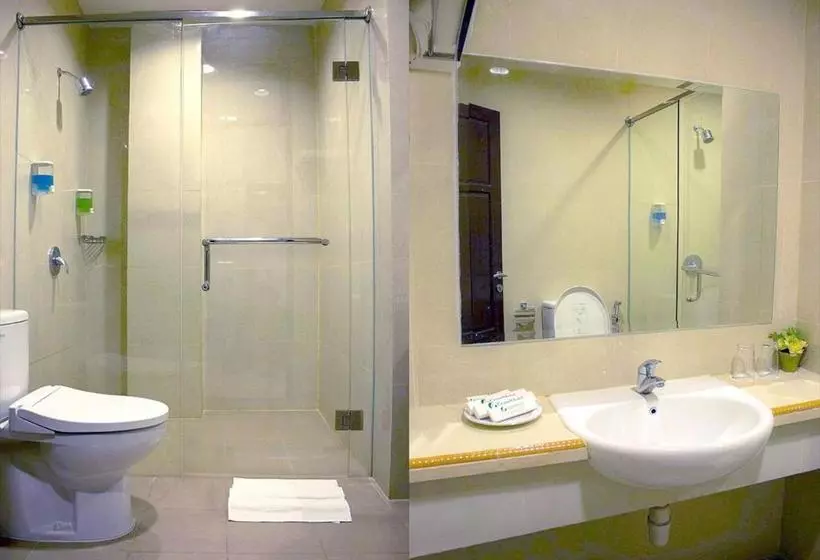 ホテル Grand  Sampit