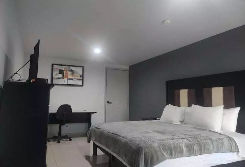 هتل Casa Galeana Centro Con Estacionamiento Privado