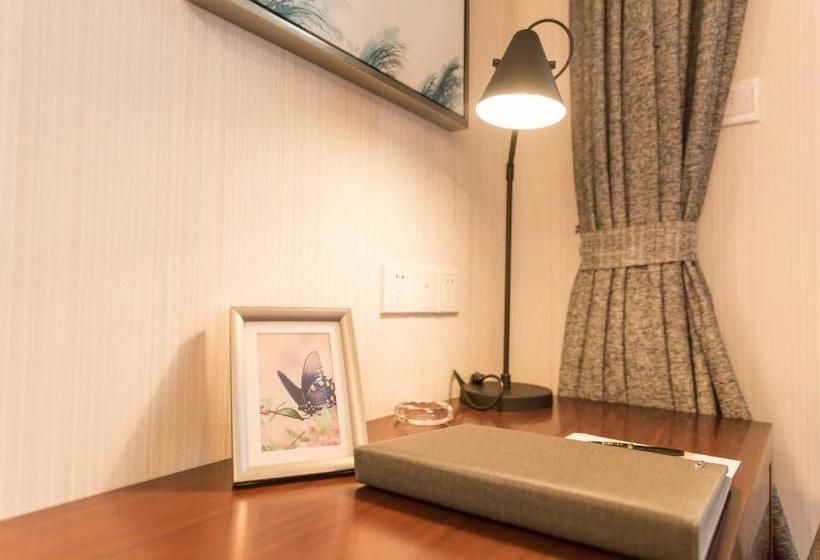 בית מלון כפרי Cimc Apartment