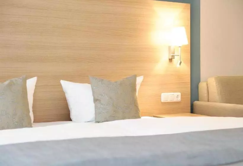 Hotelli & Gasthaus Das Röhrl Straubing