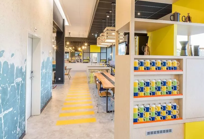 Hotelli Ibis Styles Geneve Palexpo Aeroport