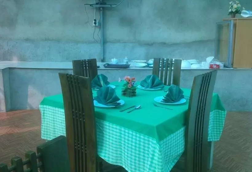 هتل Kirula Green