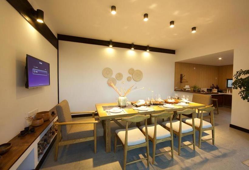 Отель A·plus Boutique