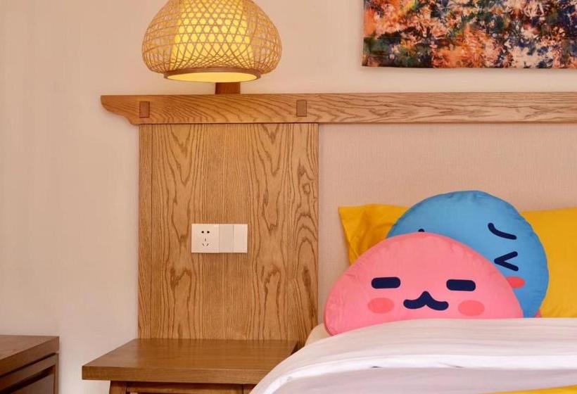 Отель A·plus Boutique