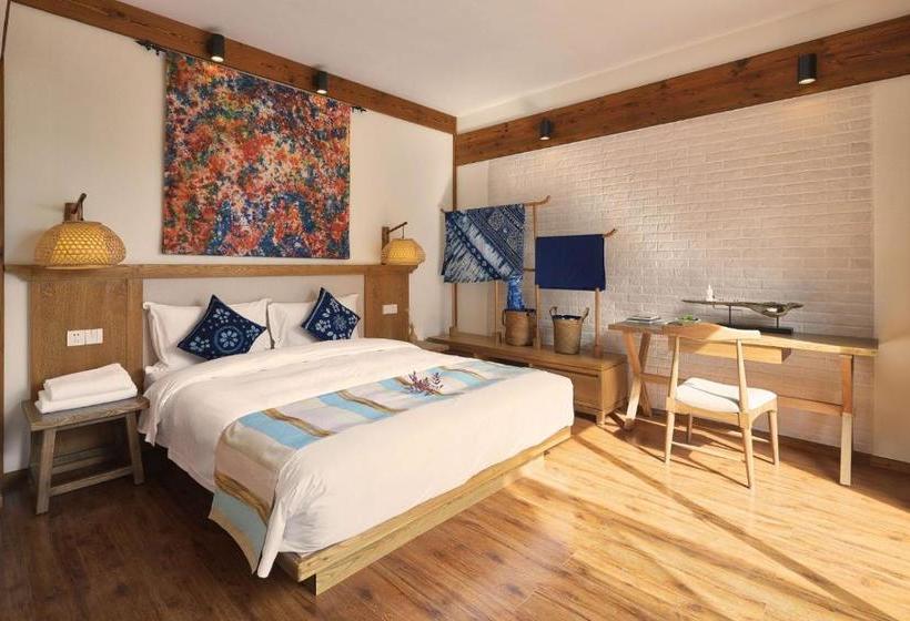 Отель A·plus Boutique