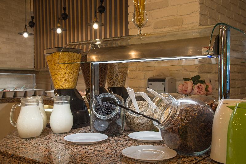 Marina Sands Bijou Boutique Hotel   All Inclusive