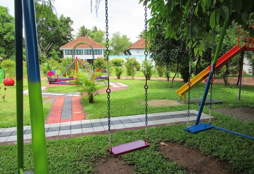 Nihara Resort And Spa Cochin