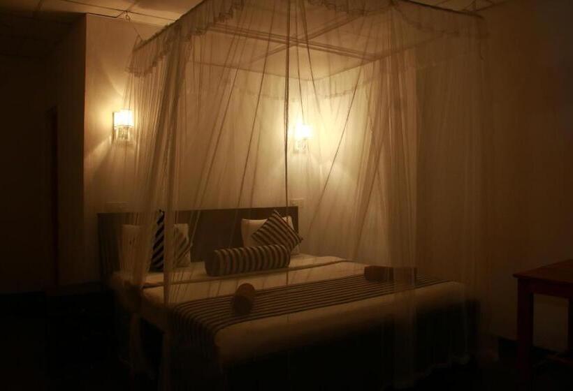 渡假胜地 Different View