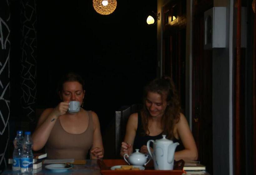 渡假胜地 Different View