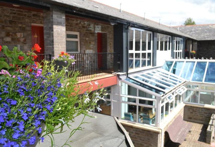 فندق صغير Dare Valley Country Park Accommodation