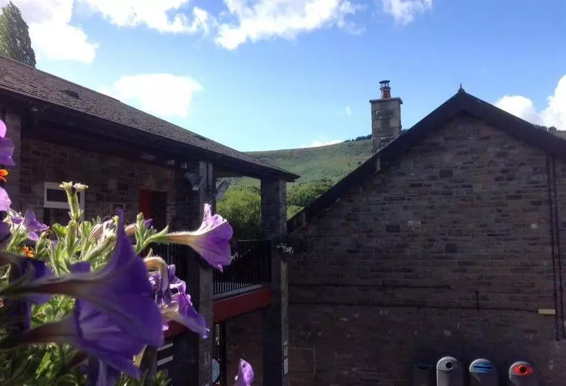 Retkeilymaja Dare Valley Country Park Accommodation