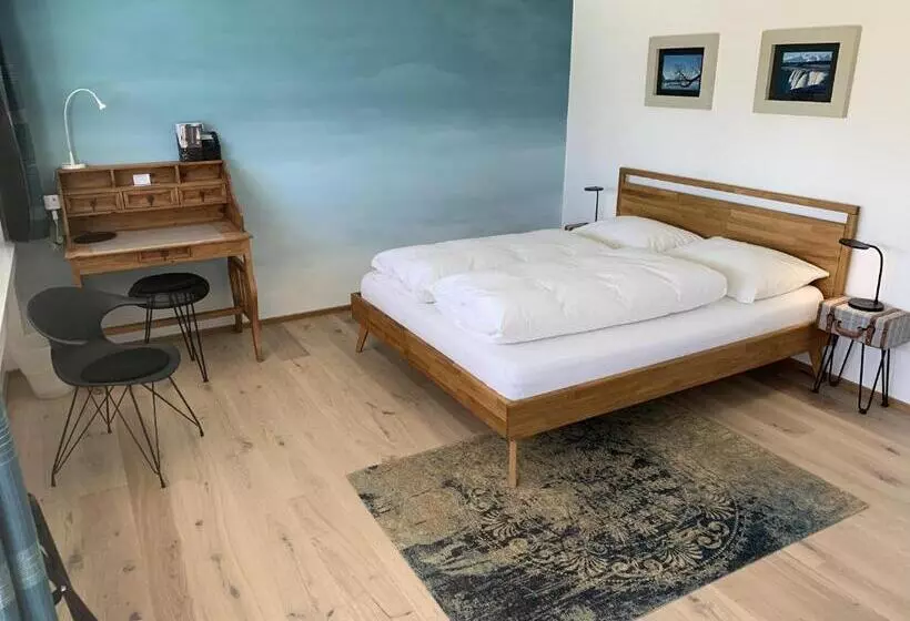ベッドアンドブレックファースト Lakelodge Romanshorn
