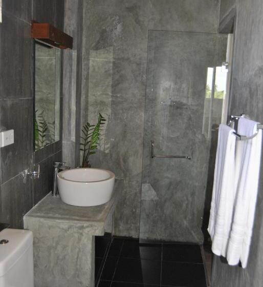 Bed & Breakfast The Canoe