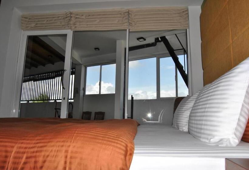 Bed & Breakfast The Canoe