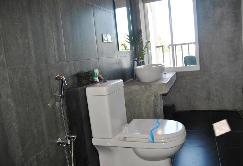 Bed & Breakfast The Canoe