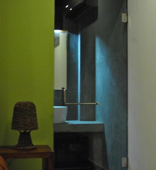 Bed & Breakfast The Canoe