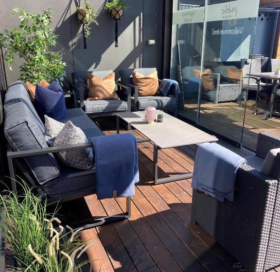 ågotnes Hotell & Motell