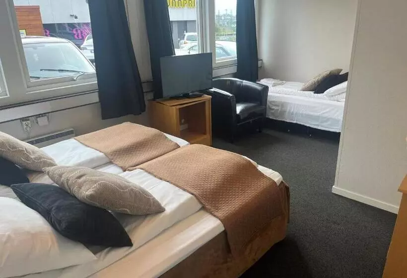 ågotnes Hotell & Motell