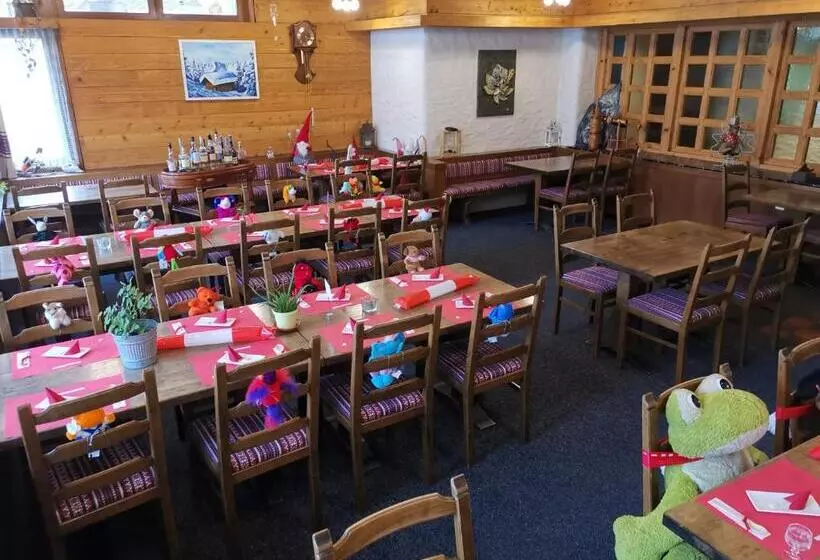 Hotelli Hof Und Post