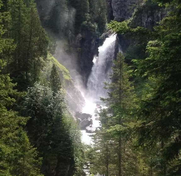 Hotelli Hof Und Post