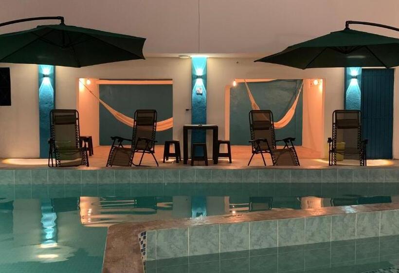 בית מלון כפרי Las Brisas