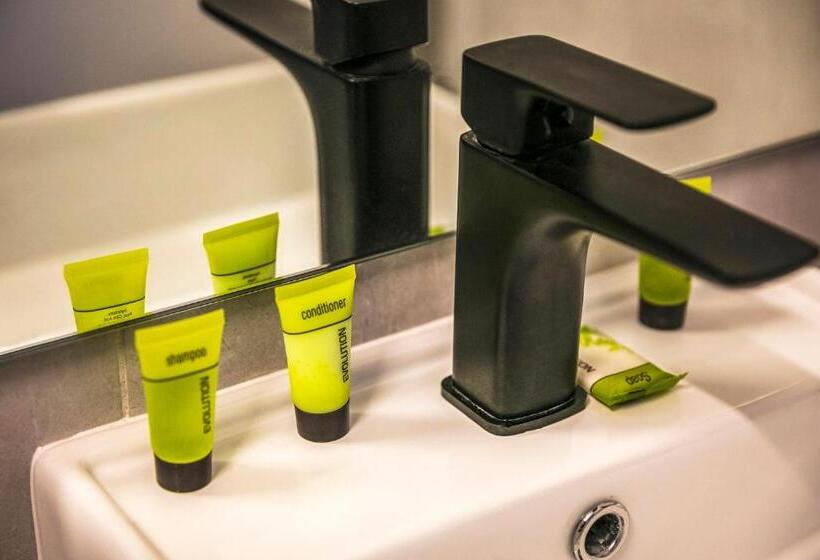 בית מלון כפרי Nightcap At The Cheeky Squire